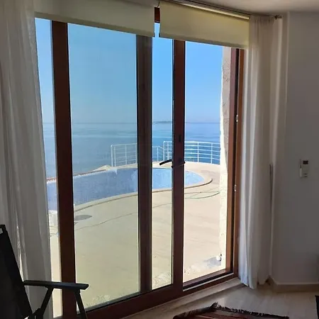 別荘 Havuzbasi, Deniz-bahce-meis Manzarasi, Loveboat